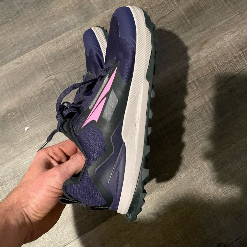 Altra Lone Peak Running Shoes Woman’s Size 9